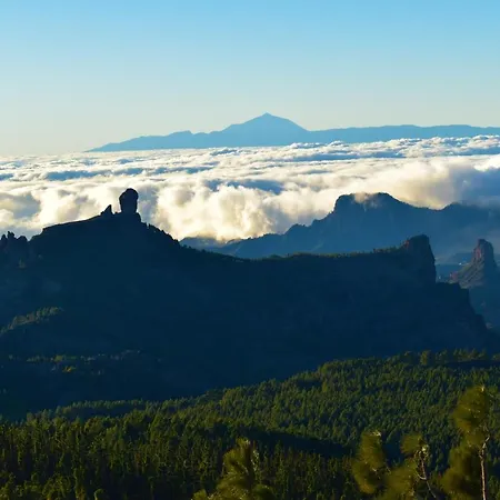 Pedro's House With Fantastic Views Semesterbostad